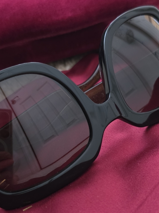 Gucci Accessories - Gucci Glossy Black Oversized Round Sunglasses